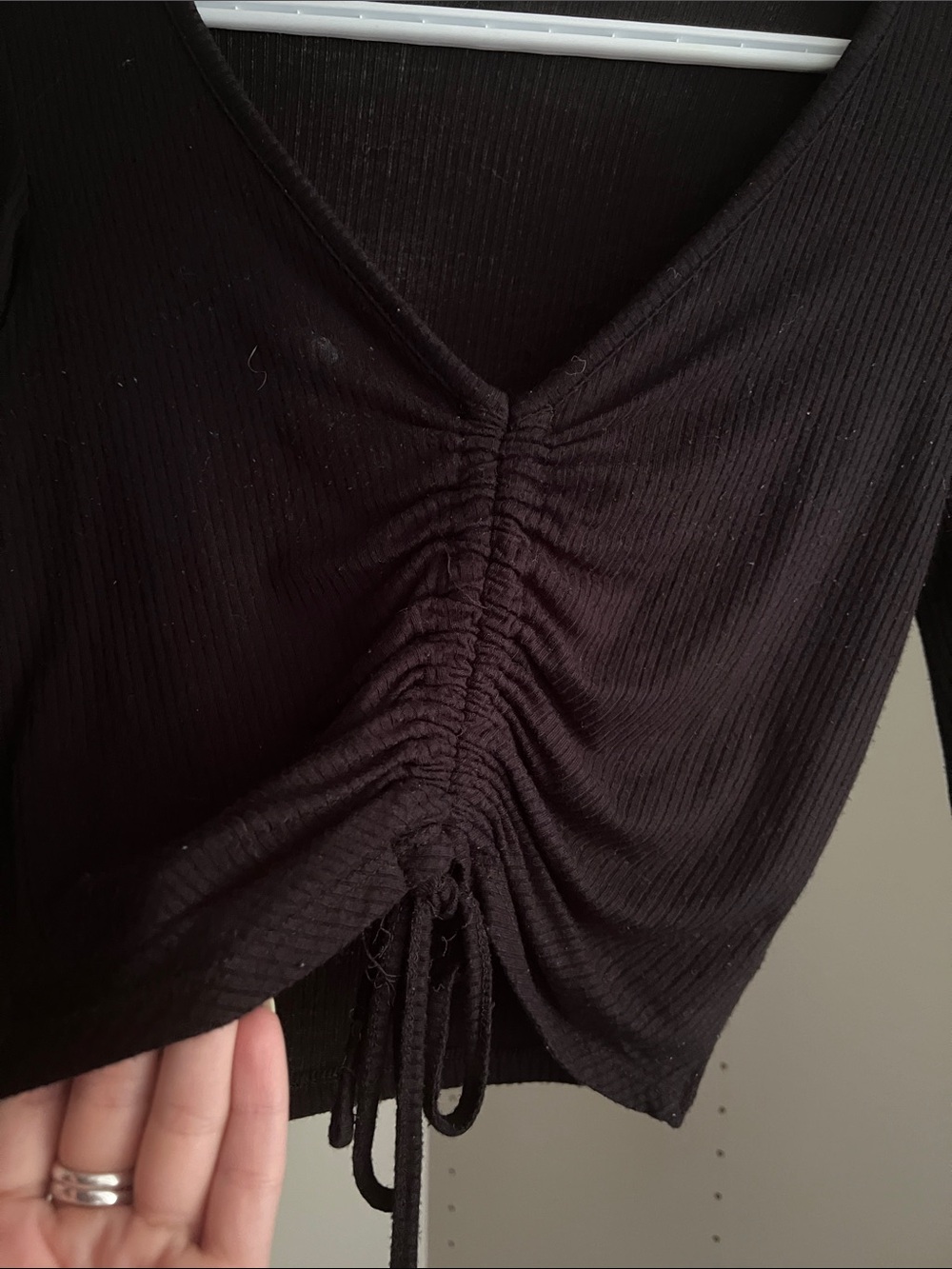 Garage • Women’s XS • Ribbed Ruched V-Neck Long-Sleeve Tee • Black • Front Tie - Picture 4 of 6